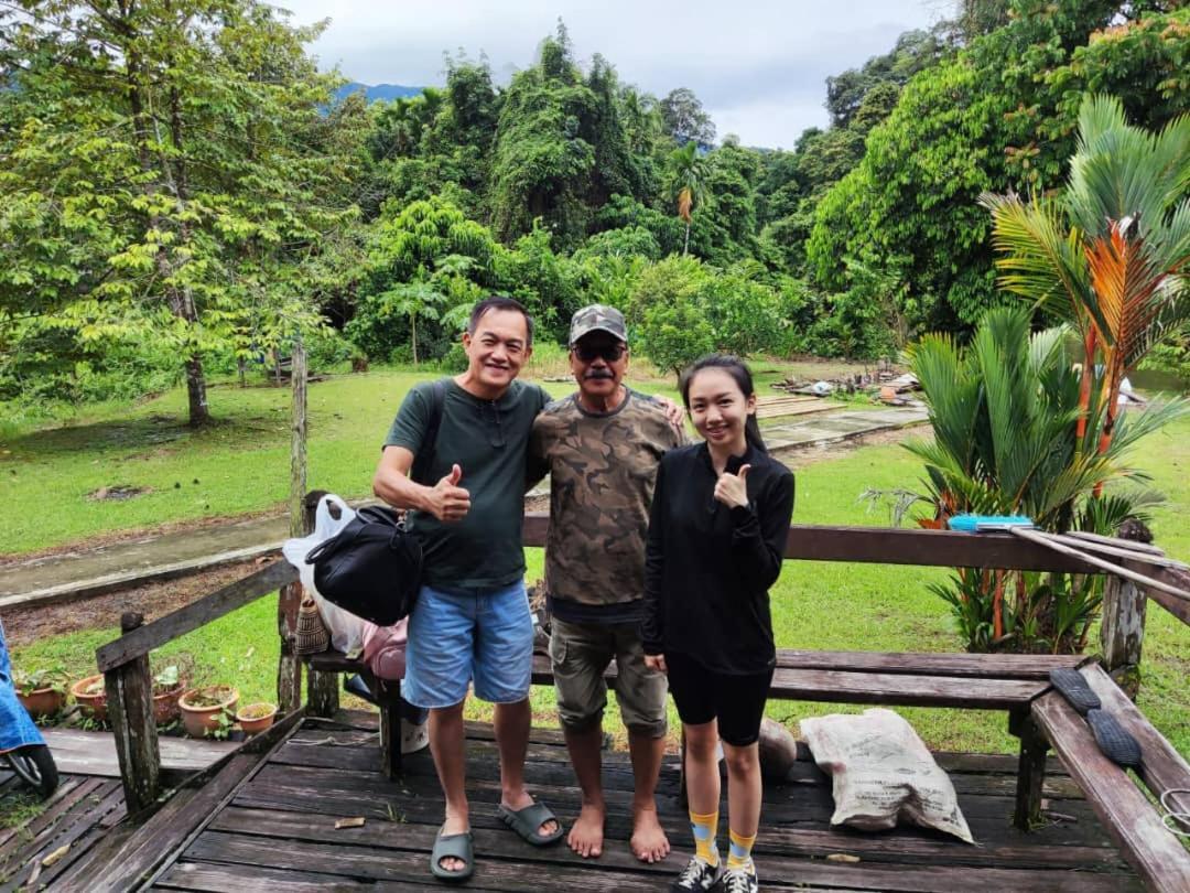 Mulu Tribal Homestay Exteriér fotografie